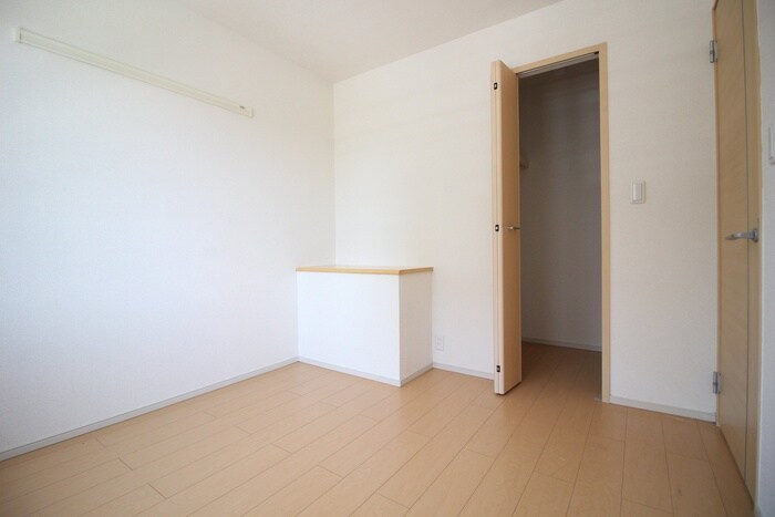 物件内観写真19　(居室)