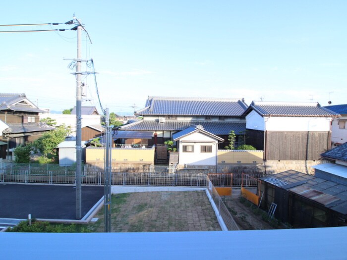 物件内観写真17　(室内からの展望)