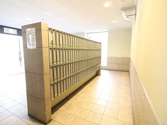 物件外観写真6　(建物設備)