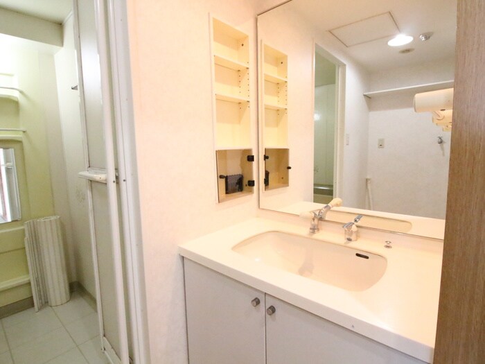 物件内観写真10　(洗面)