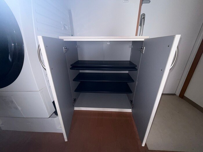 物件内観写真15　(靴箱)