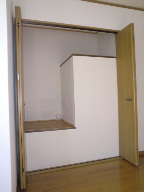 物件内観写真5　(内観写真)