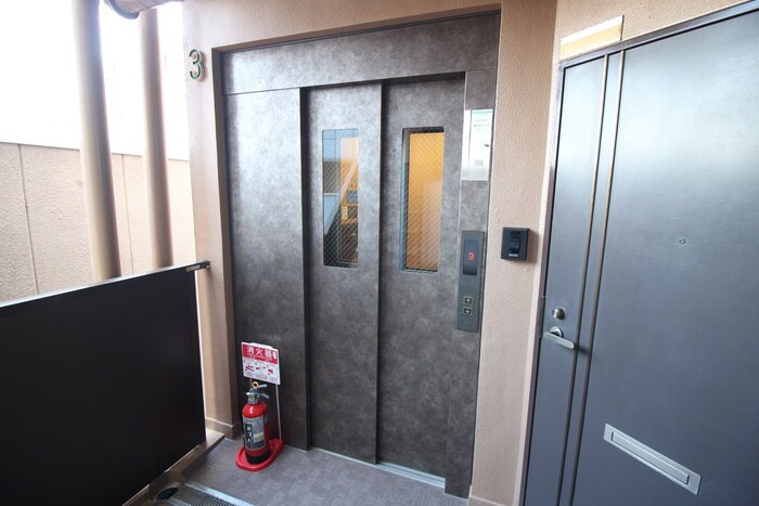 物件外観写真5　(建物設備)