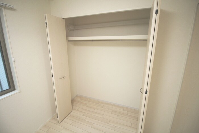 物件内観写真18　(収納)
