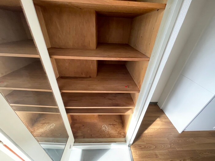 物件内観写真17　(靴箱)