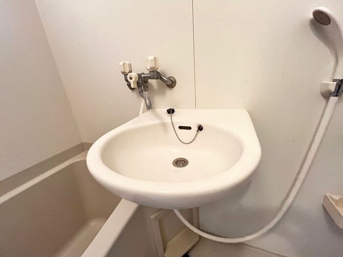 物件内観写真10　(洗面)