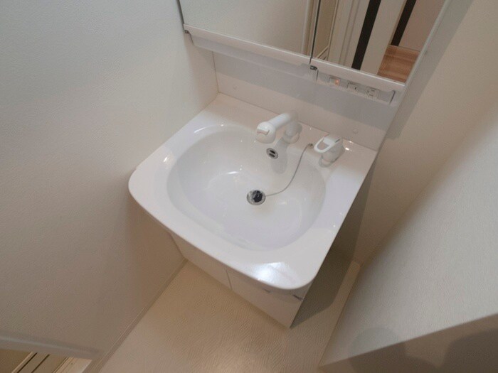 物件内観写真17　(洗面)