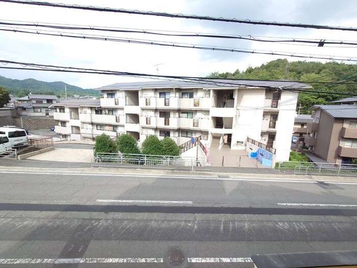 物件内観写真17　(室内からの展望)