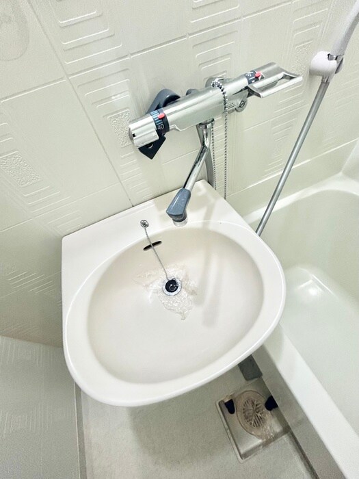 物件内観写真7　(洗面)