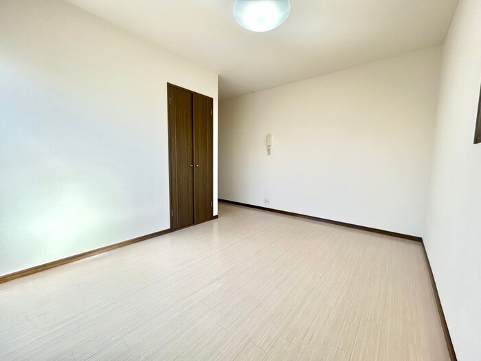 物件内観写真19　(廊下)