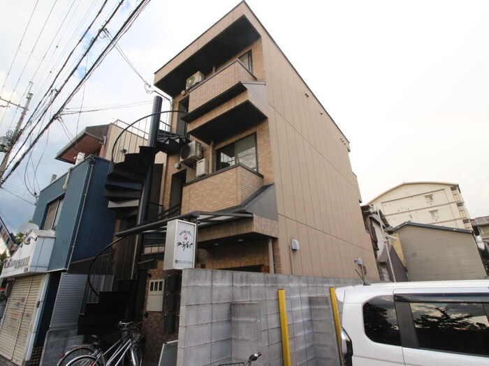 物件外観写真3　(外観写真)