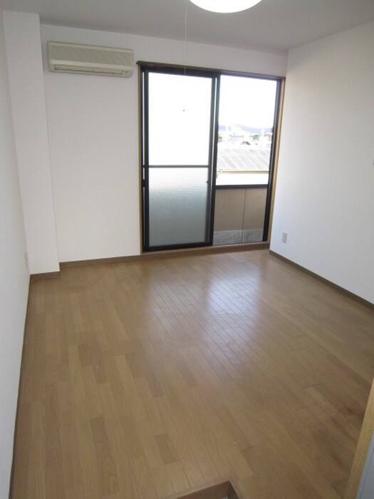 物件内観写真11　(居室)