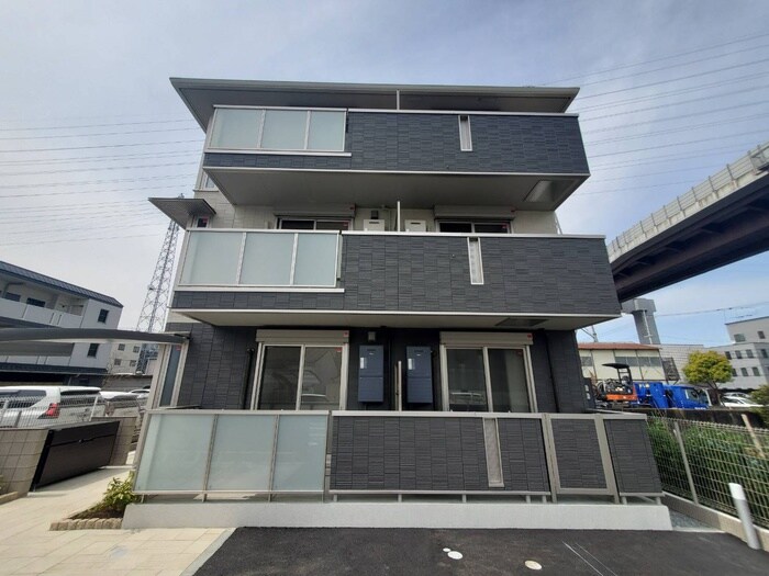 物件外観写真2　(外観写真)