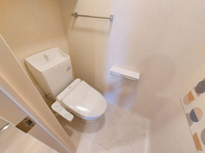 物件内観写真16　(トイレ)