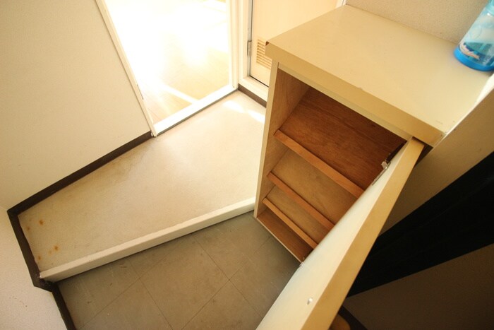 物件内観写真17　(靴箱)