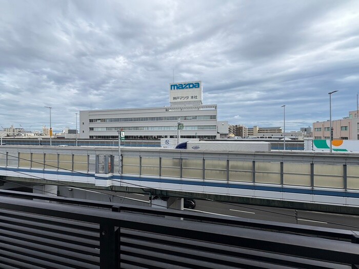 物件内観写真14　(室内からの展望)