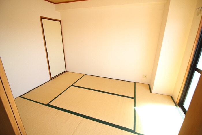 物件内観写真22　(居室)