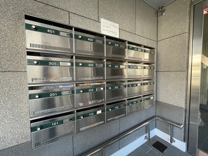 物件外観写真3　(建物設備)