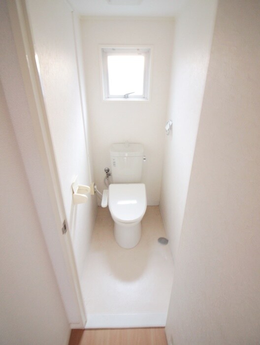 物件内観写真10　(トイレ)