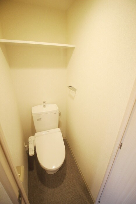 物件内観写真8　(トイレ)