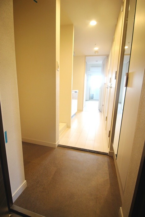 物件内観写真16　(廊下)