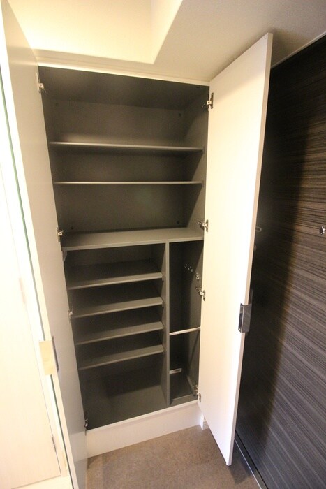 物件内観写真17　(靴箱)