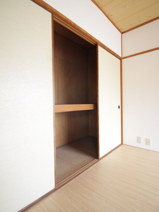 物件内観写真11　(収納)