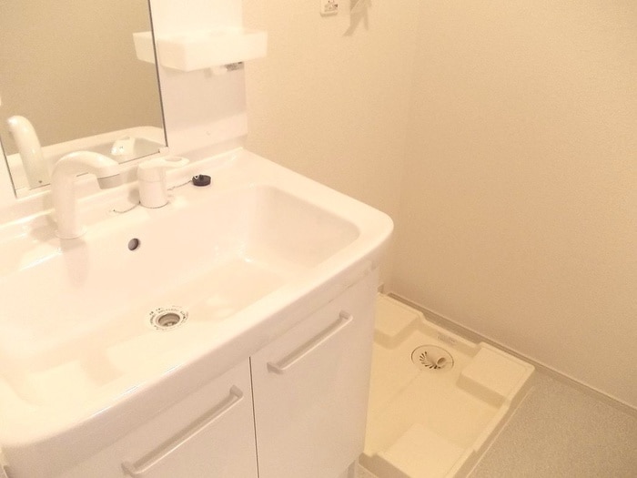 物件内観写真20　(洗濯機置場)