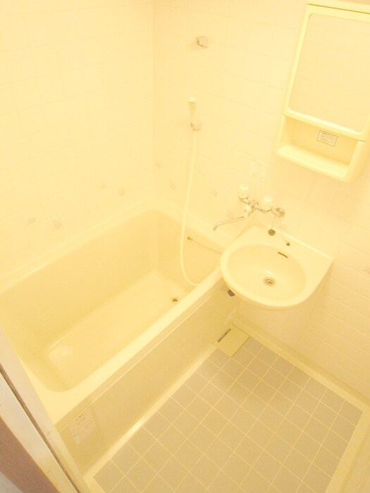 物件内観写真12　(バス／シャワールーム等)