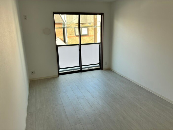 物件内観写真5　(居室)