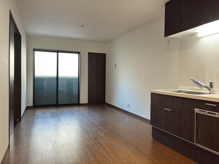 物件内観写真6　(居室)