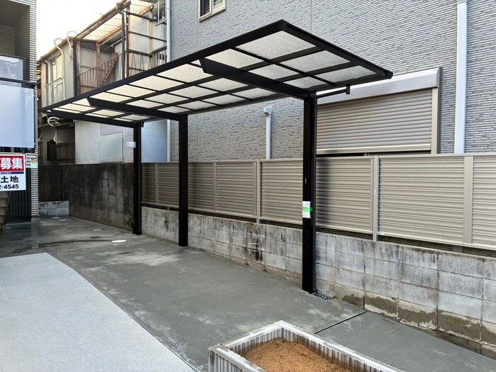 物件外観写真3　(駐輪場)