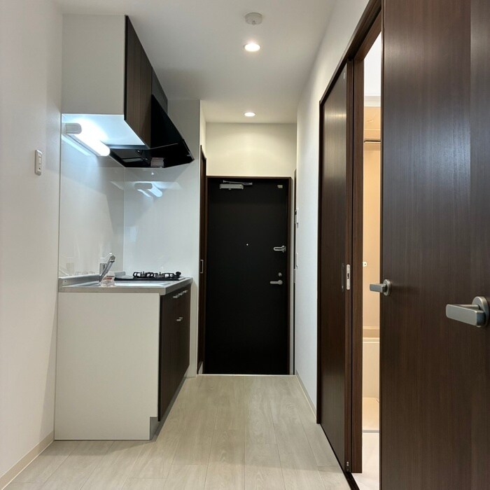 物件内観写真16　(廊下)