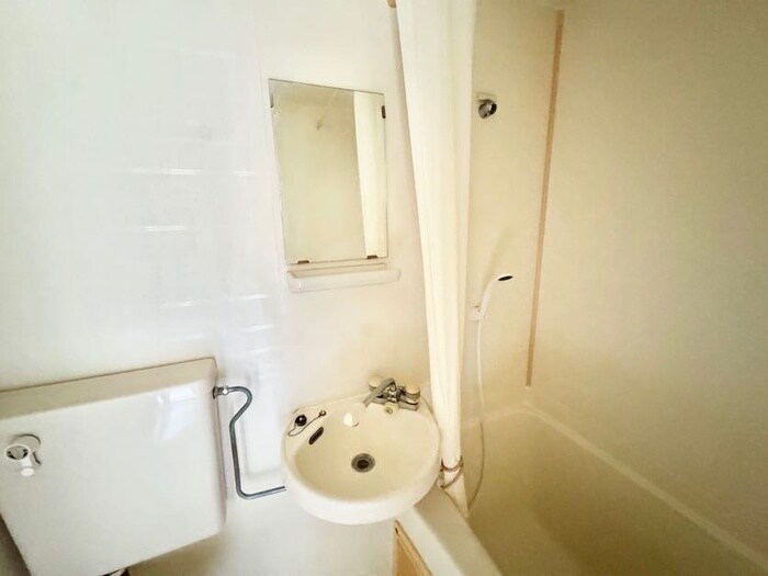 物件内観写真6　(洗面)