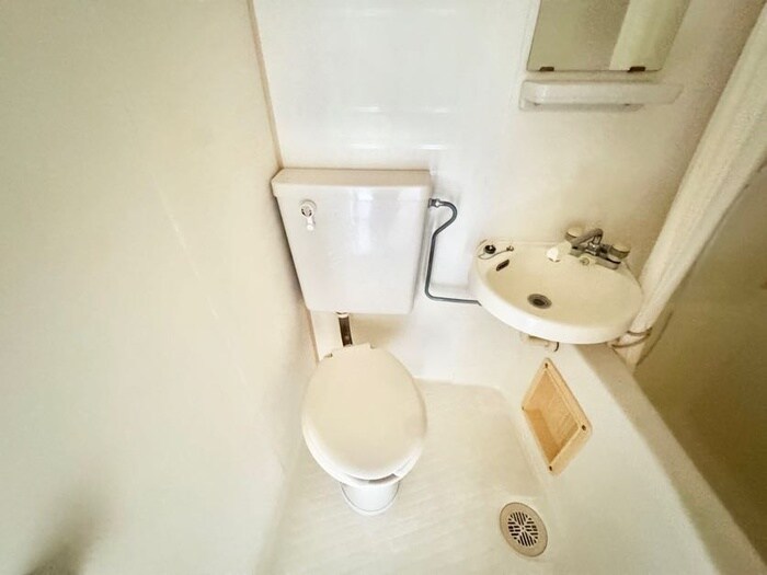 物件内観写真10　(トイレ)