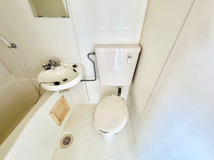 物件内観写真10　(トイレ)