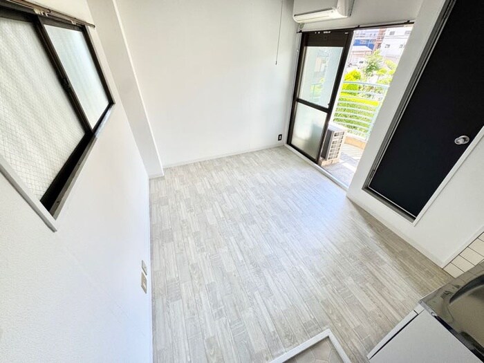 物件内観写真16　(居室)