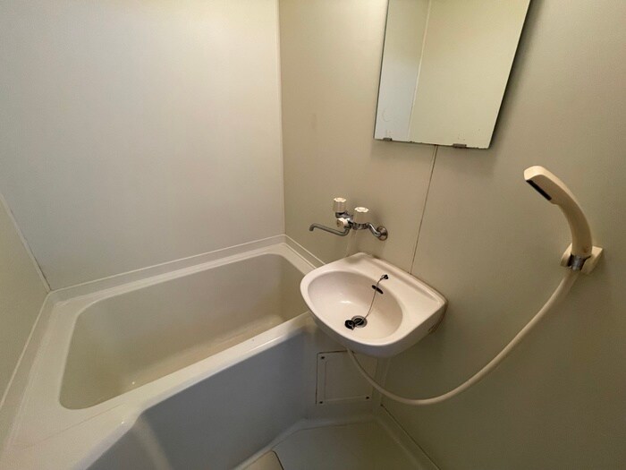 物件内観写真15　(バス／シャワールーム等)