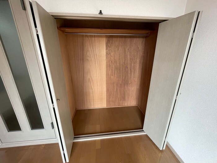 物件内観写真21　(収納)