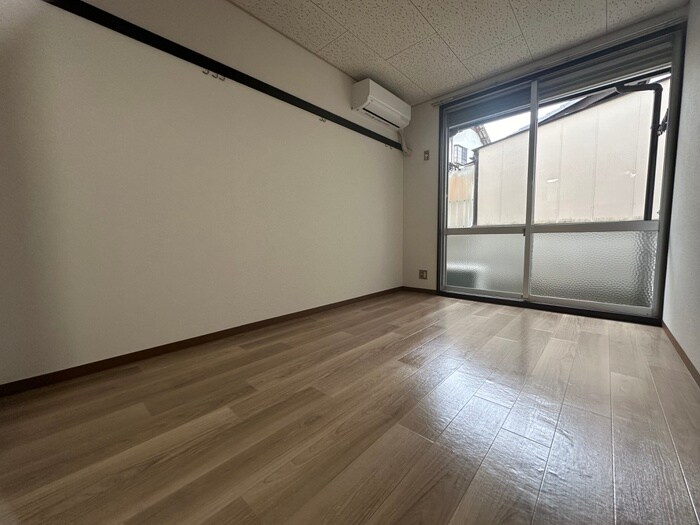 物件内観写真13　(居室)