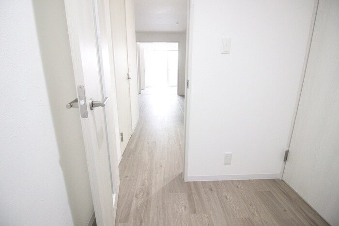 物件内観写真21　(廊下)