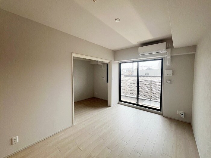 物件内観写真15　(居室)