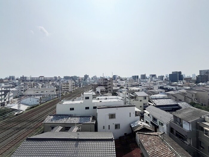 物件内観写真20　(室内からの展望)