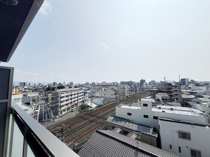 物件内観写真20　(室内からの展望)