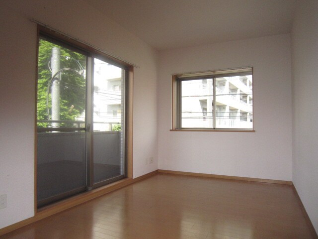 物件内観写真9　(居室)