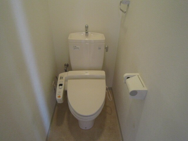 物件内観写真11　(トイレ)