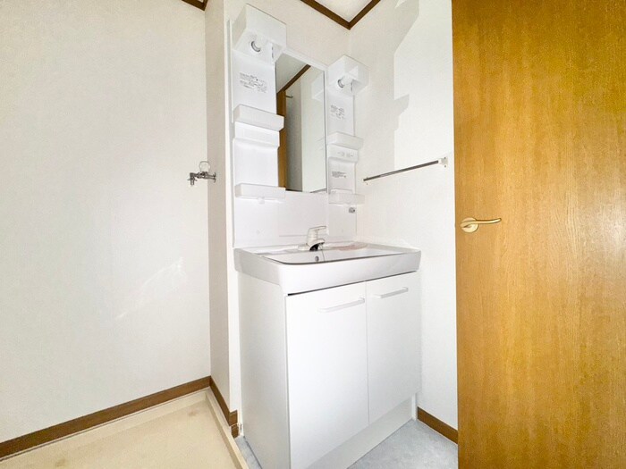 物件内観写真11　(洗面)