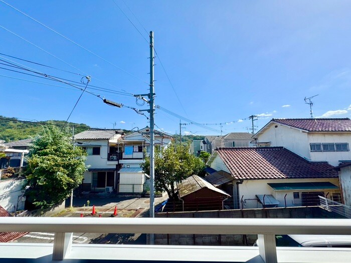 物件内観写真22　(室内からの展望)