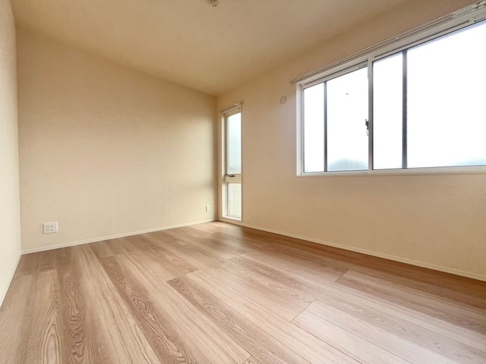 物件内観写真16　(居室)