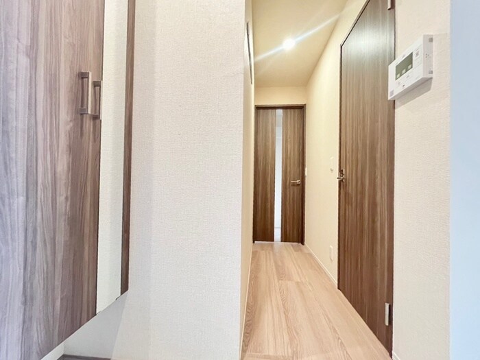 物件内観写真20　(廊下)